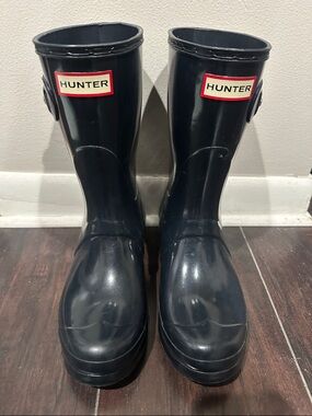 Hunter Navy Gloss Rain Boots